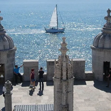Belem Cozy Bedroom *