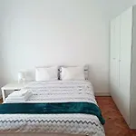 Belem Cozy Bedroom Lissabon